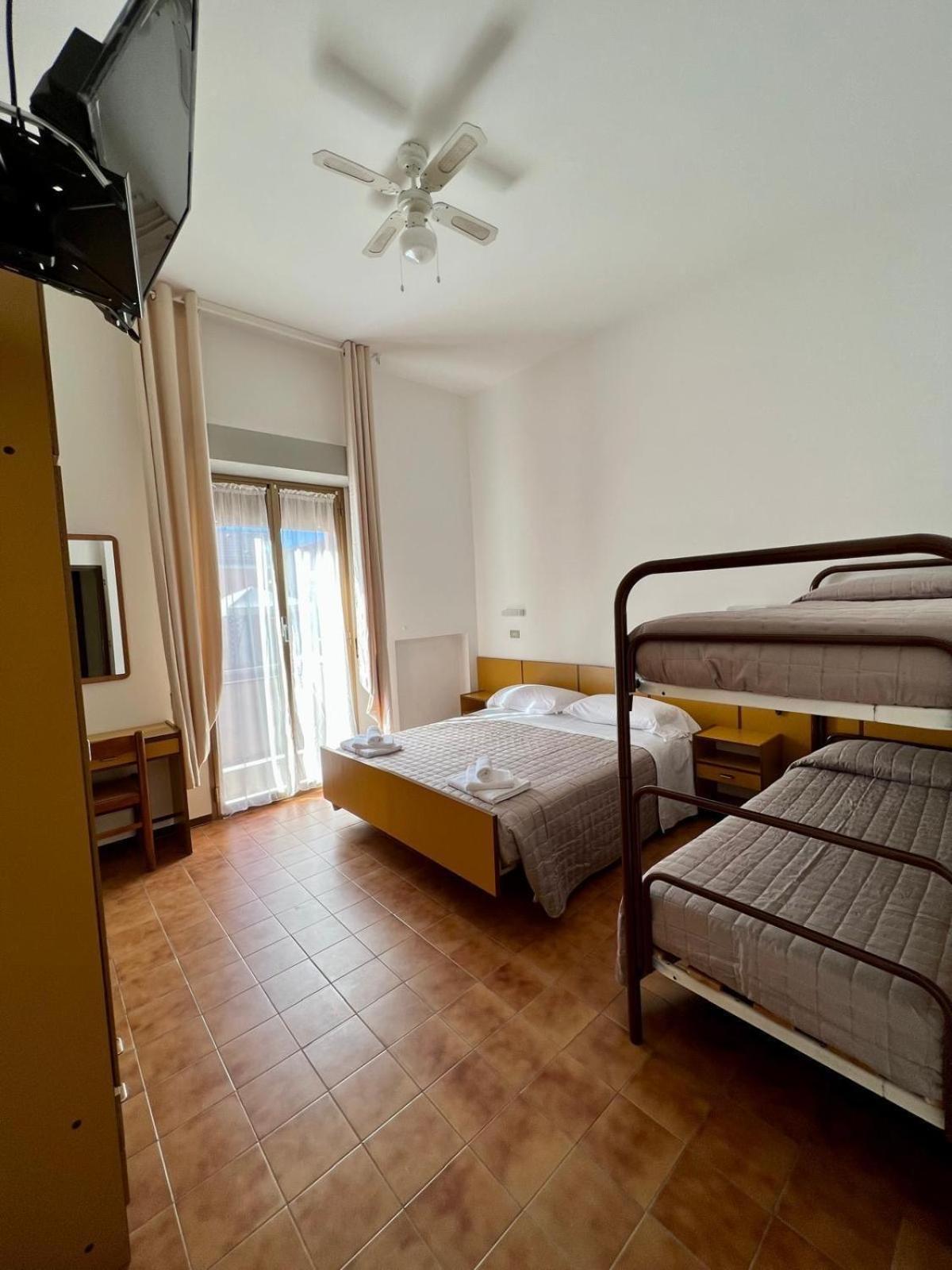 Hotel Villa Dei Fiori Bellaria-Igea Marina Dış mekan fotoğraf